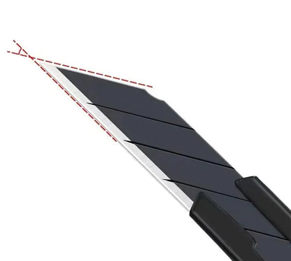 Abbrechbare Cutterklinge zum Zuschneiden von Fensterfolie, Detailaufnahme